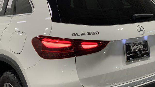 new 2026 Mercedes-Benz GLA 250 car, priced at $47,945