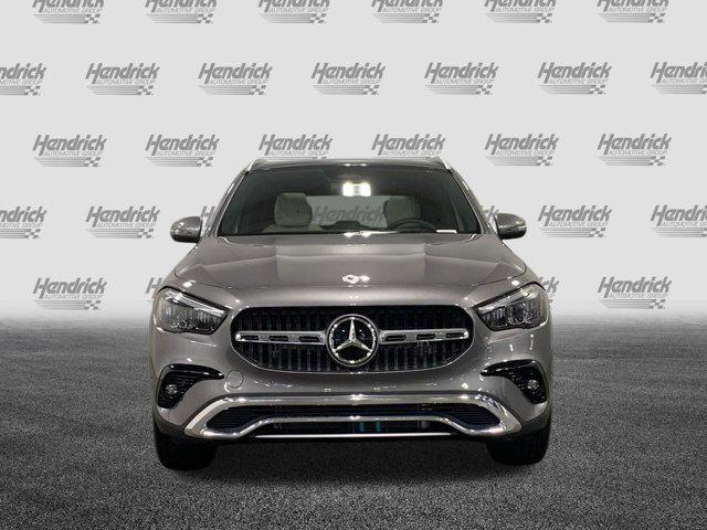 new 2025 Mercedes-Benz GLA 250 car, priced at $47,555