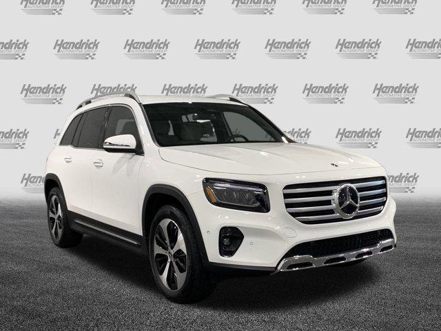 new 2024 Mercedes-Benz GLB 250 car, priced at $46,595