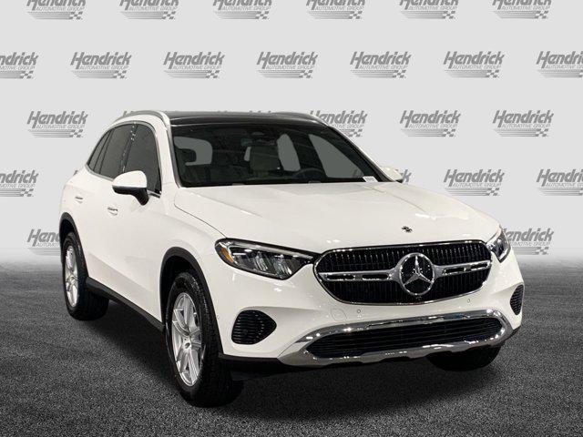 new 2025 Mercedes-Benz GLC 300 car, priced at $56,555