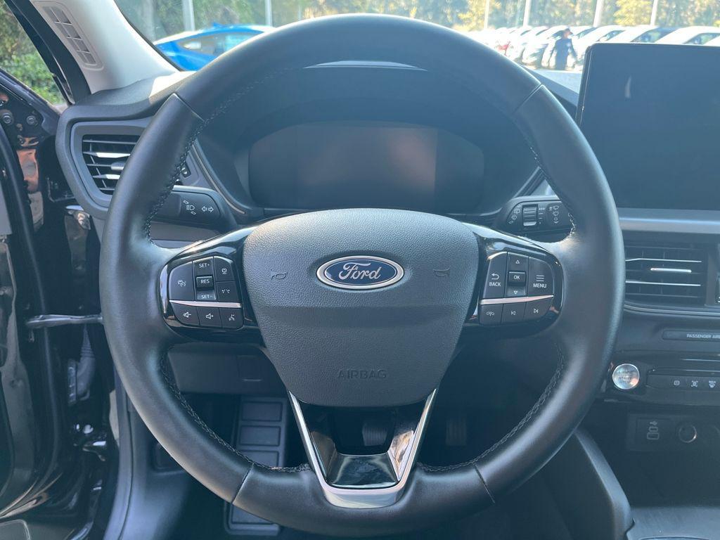 used 2025 Ford Escape PHEV car, priced at $31,901