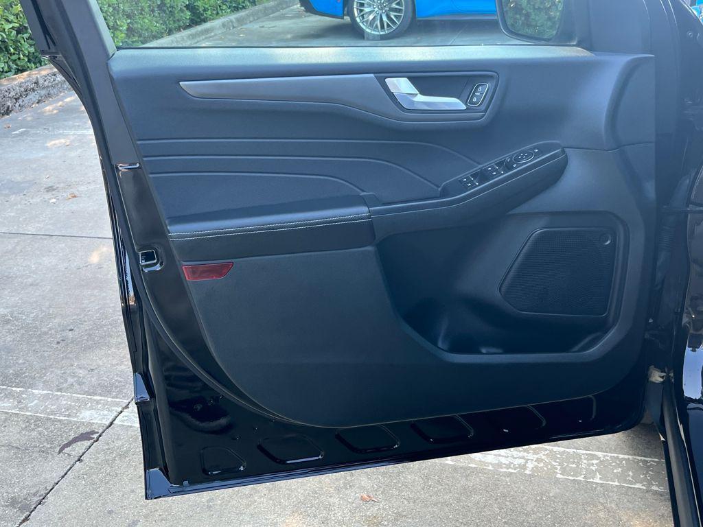 used 2025 Ford Escape PHEV car, priced at $31,901