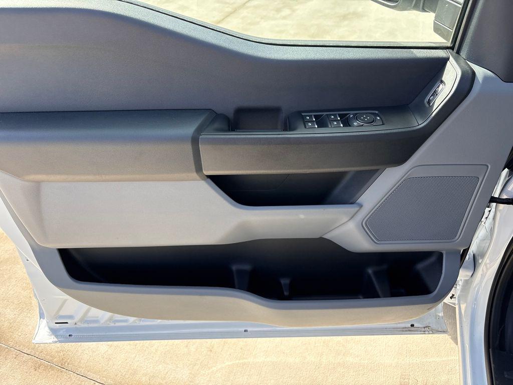new 2025 Ford F-250 car, priced at $62,252