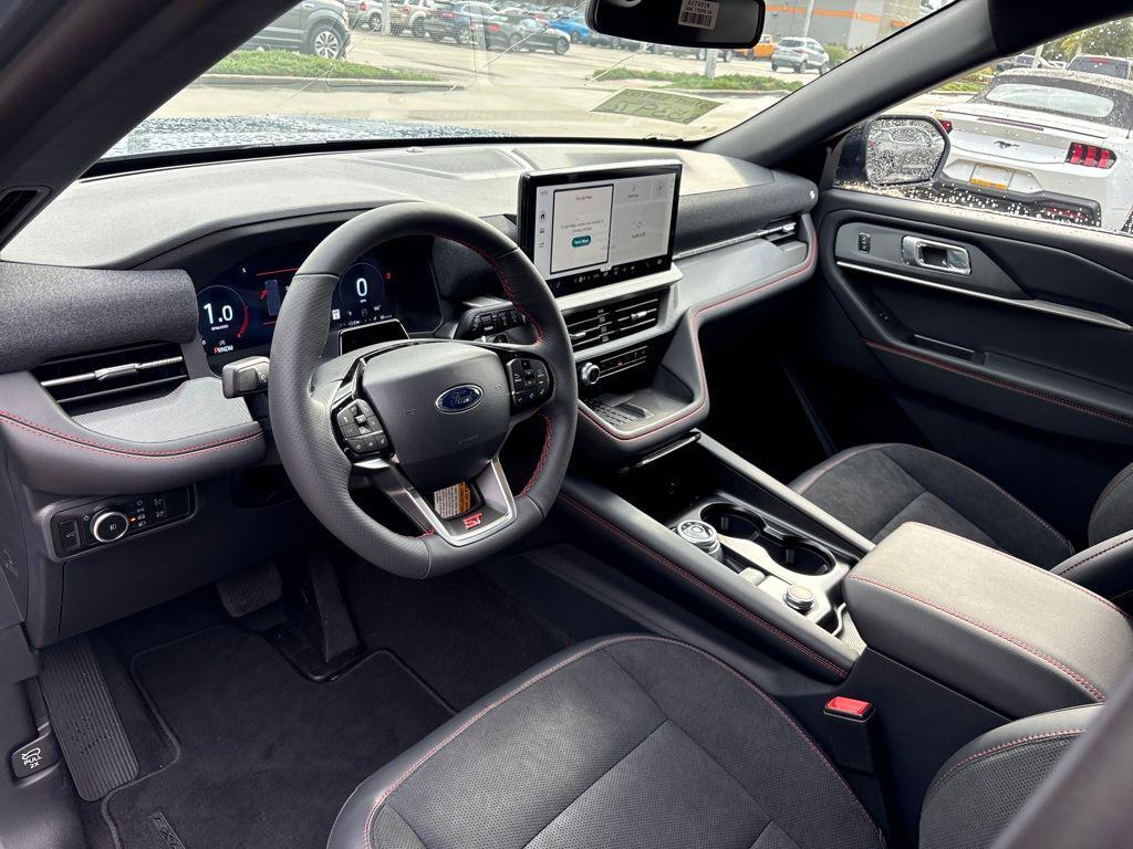 new 2025 Ford Explorer car, priced at $53,972