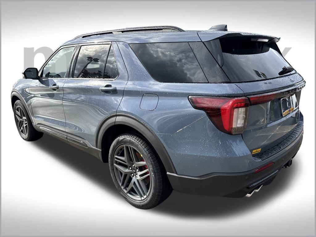 new 2025 Ford Explorer car, priced at $53,972