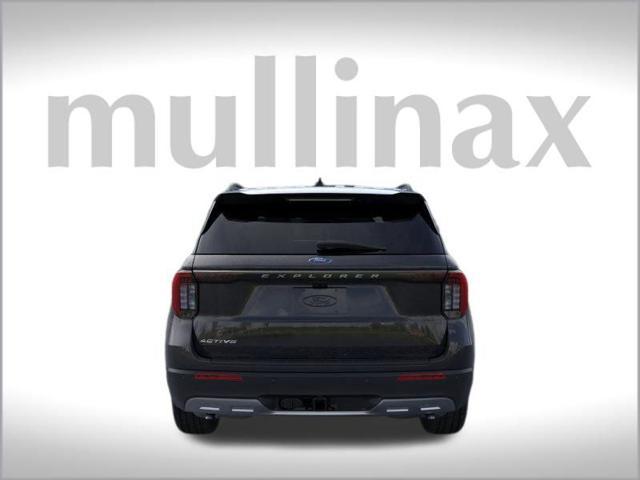 new 2025 Ford Explorer car, priced at $41,617