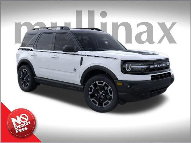 new 2024 Ford Bronco Sport car, priced at $33,084