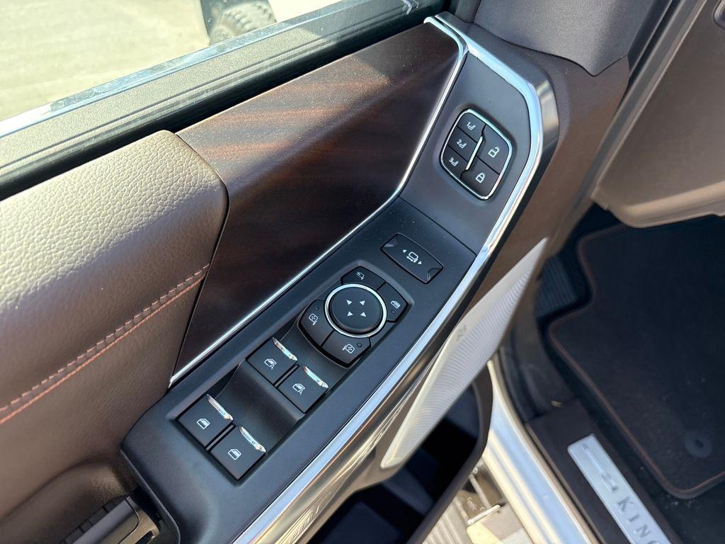 new 2025 Ford F-250 car, priced at $88,698