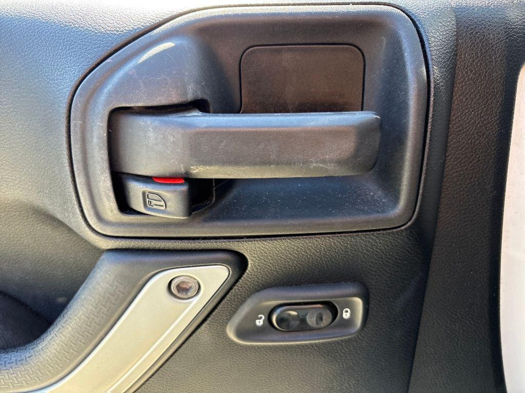 used 2013 Jeep Wrangler Unlimited car, priced at $14,500