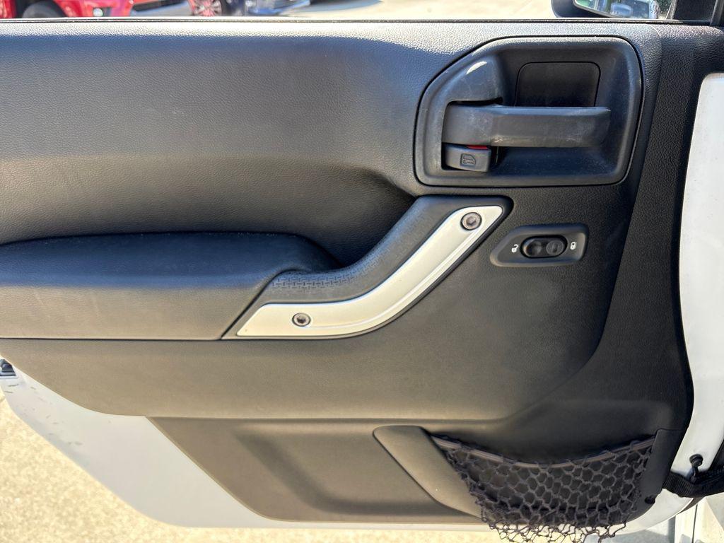 used 2013 Jeep Wrangler Unlimited car, priced at $14,500