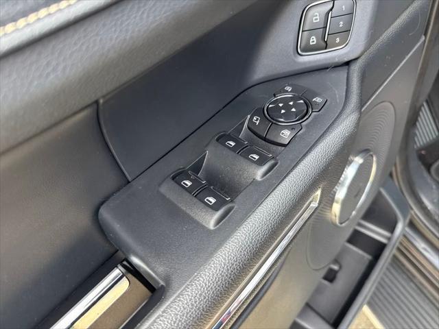 used 2022 Ford Expedition car, priced at $42,301