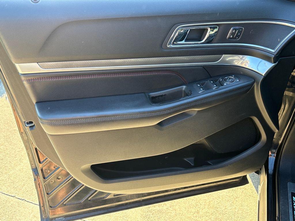 used 2016 Ford Explorer car, priced at $12,300