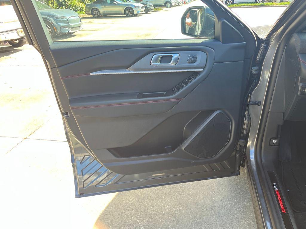new 2025 Ford Explorer car, priced at $51,507