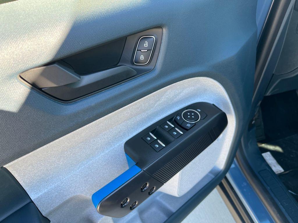 new 2025 Ford Maverick car, priced at $32,200