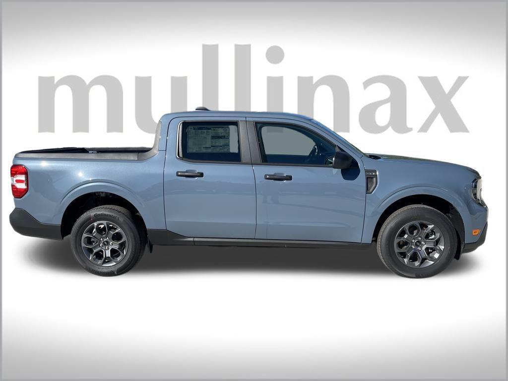 new 2025 Ford Maverick car, priced at $32,200