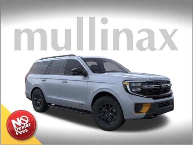 new 2025 Ford Expedition car, priced at $82,371