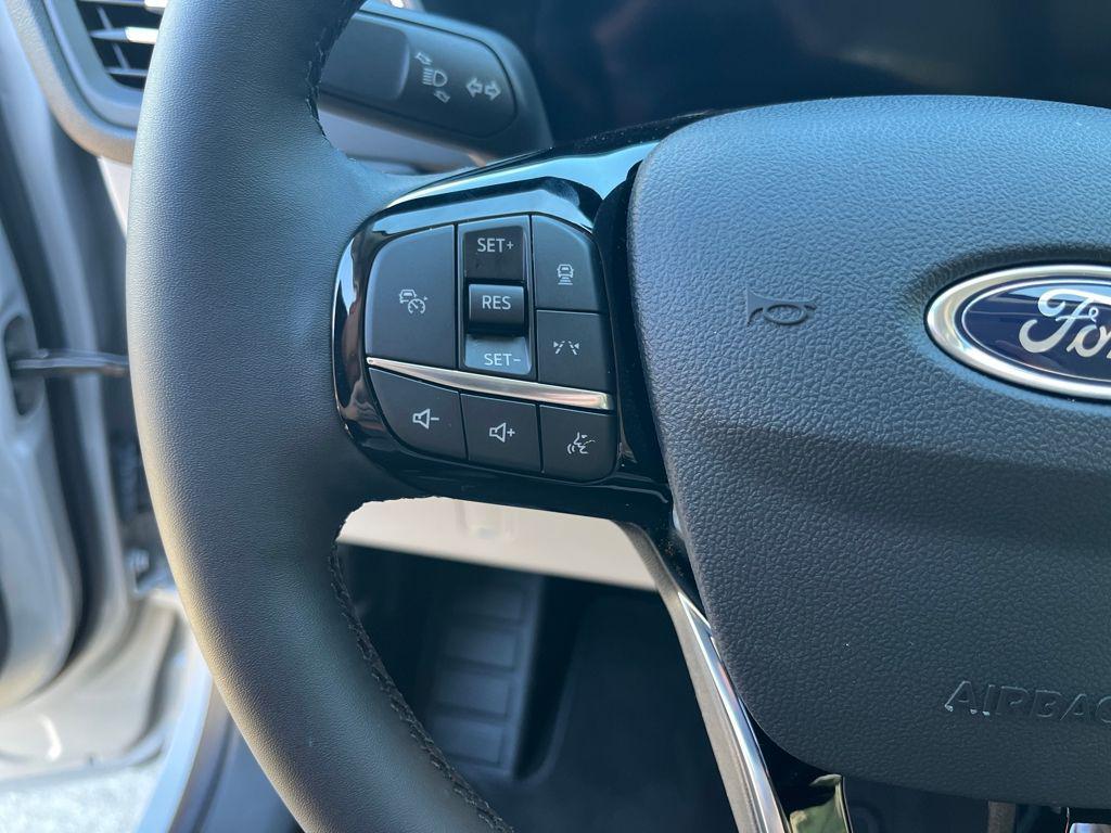 new 2025 Ford Escape PHEV car, priced at $34,032