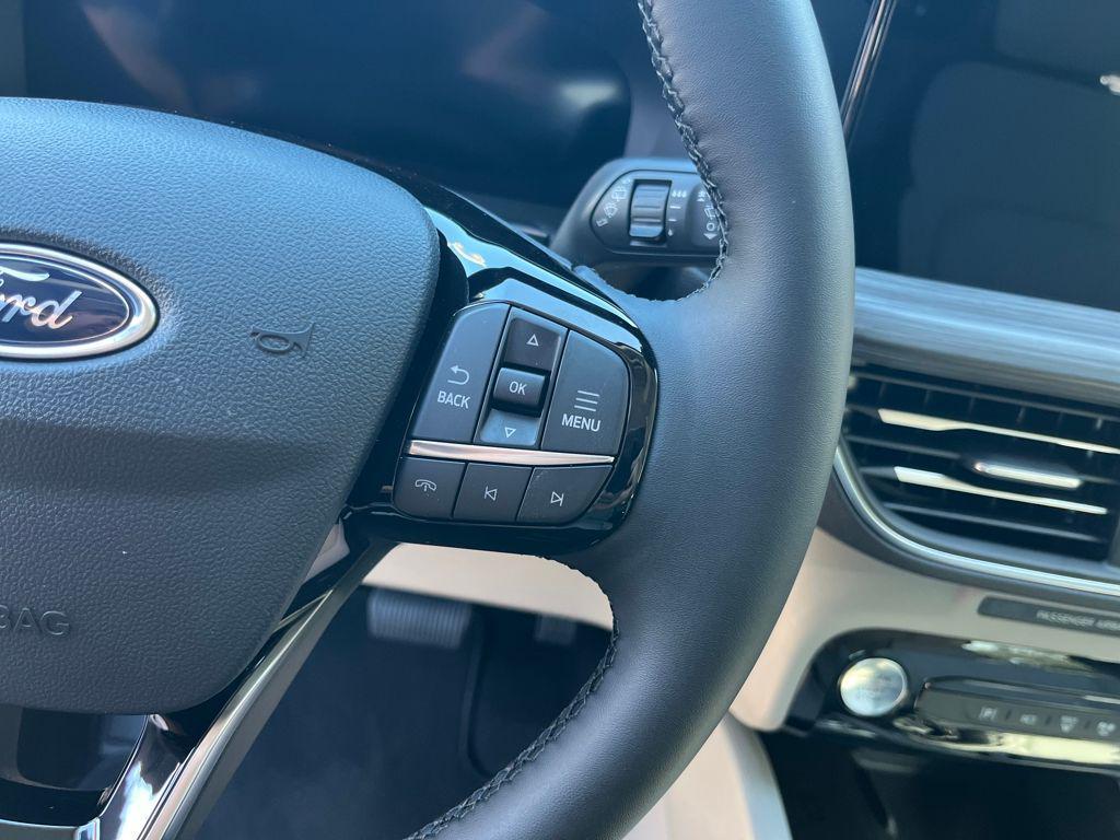 new 2025 Ford Escape PHEV car, priced at $34,032