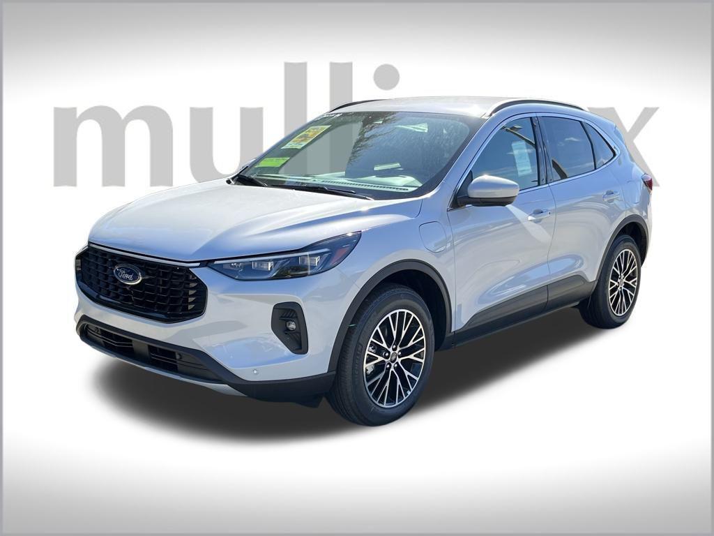 new 2025 Ford Escape PHEV car, priced at $34,032