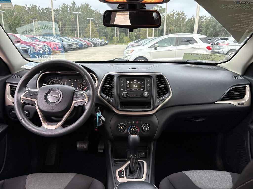 used 2014 Jeep Cherokee car, priced at $8,700