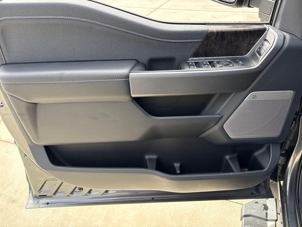 new 2025 Ford F-250 car, priced at $84,227