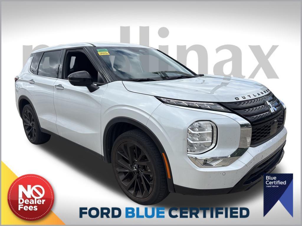 used 2023 Mitsubishi Outlander car, priced at $22,901