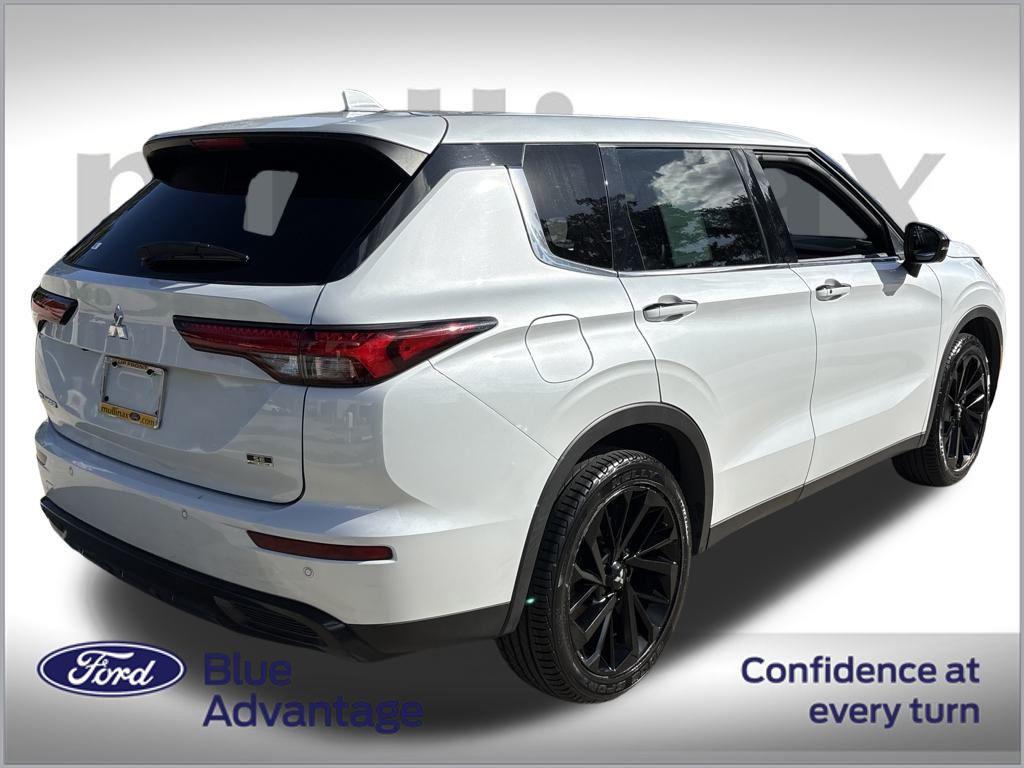 used 2023 Mitsubishi Outlander car, priced at $21,700