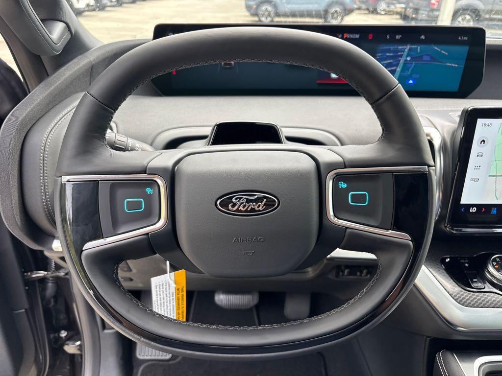 new 2025 Ford Expedition Max car, priced at $84,115