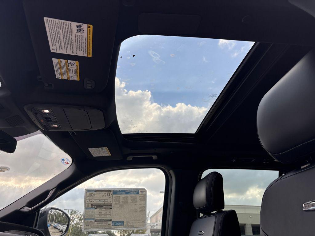 new 2025 Ford Expedition Max car, priced at $84,115