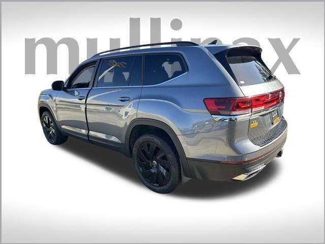 used 2024 Volkswagen Atlas car, priced at $37,700