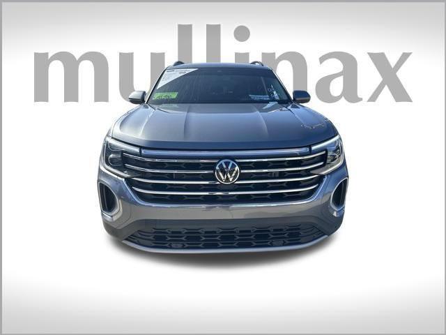 used 2024 Volkswagen Atlas car, priced at $37,700