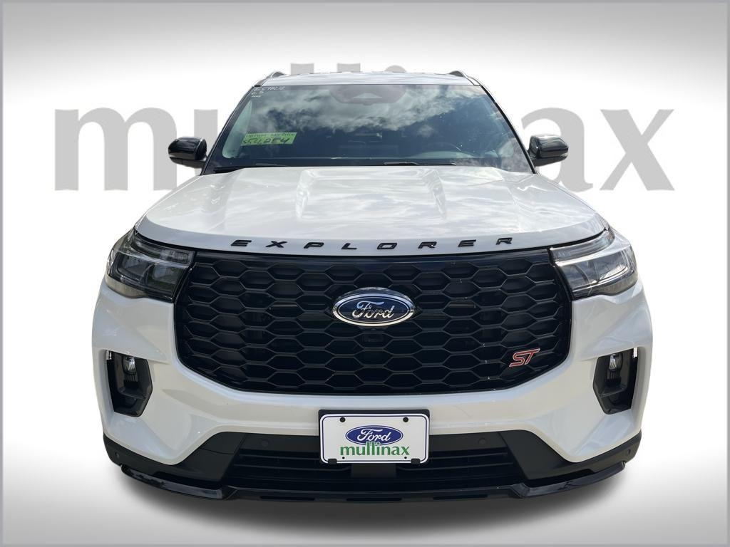 new 2025 Ford Explorer car, priced at $52,254