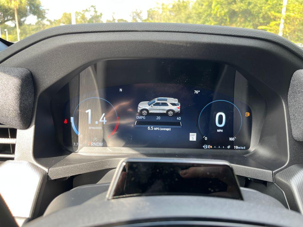 new 2025 Ford Explorer car, priced at $52,254