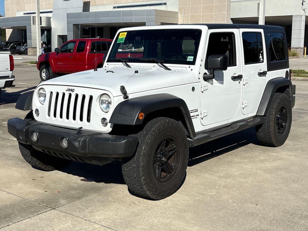 used 2015 Jeep Wrangler Unlimited car, priced at $13,400