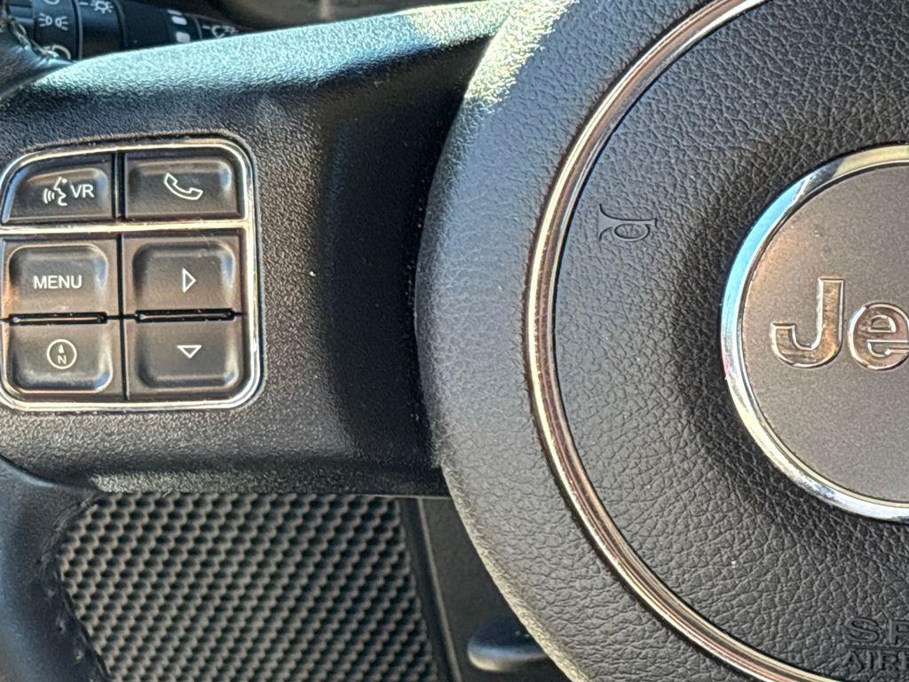 used 2015 Jeep Wrangler Unlimited car, priced at $13,400