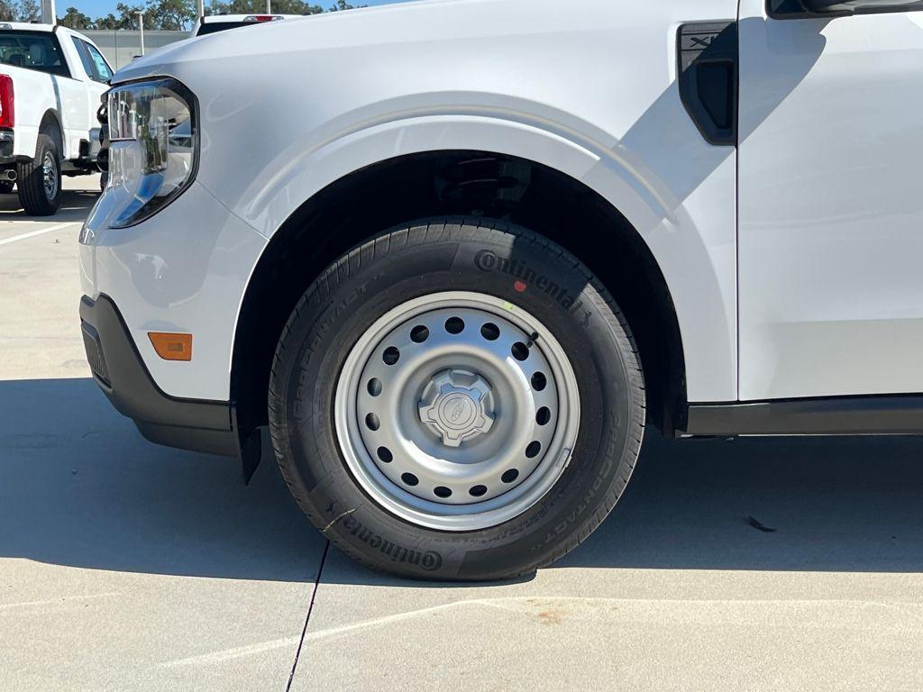 new 2025 Ford Maverick car, priced at $29,940