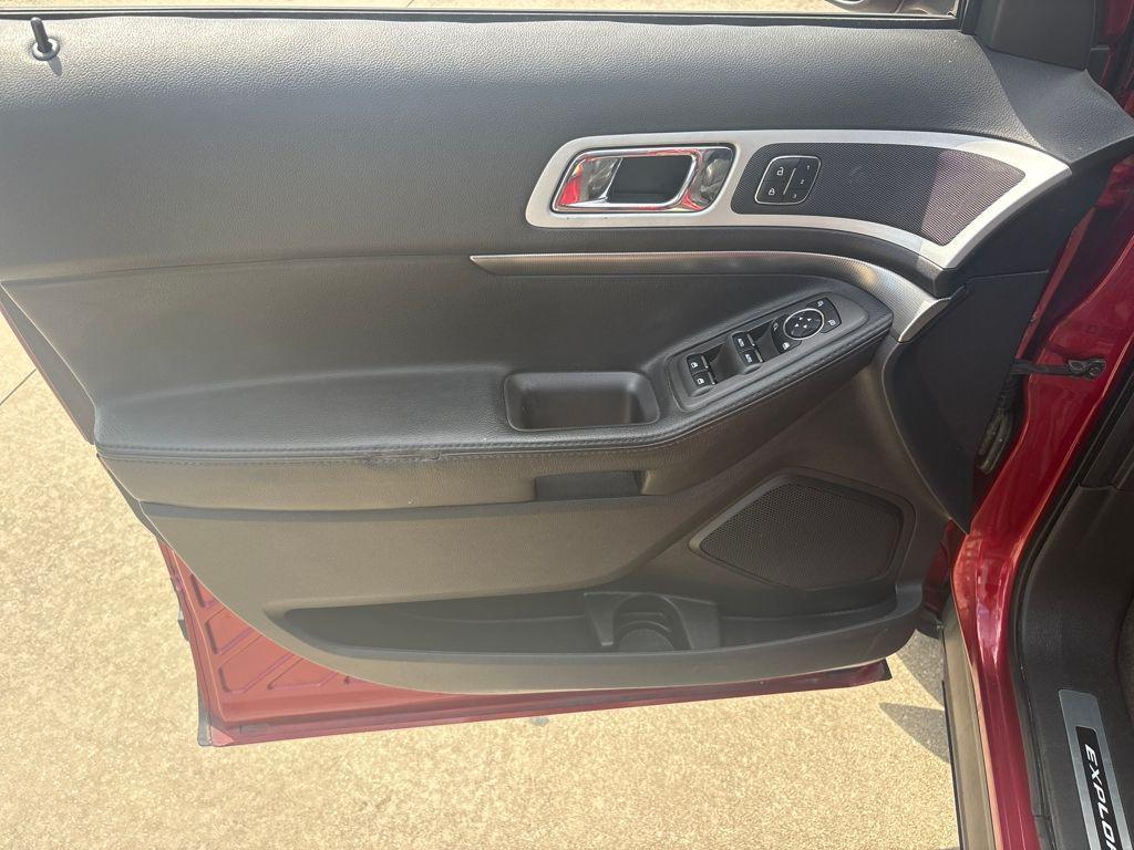 used 2015 Ford Explorer car, priced at $9,700