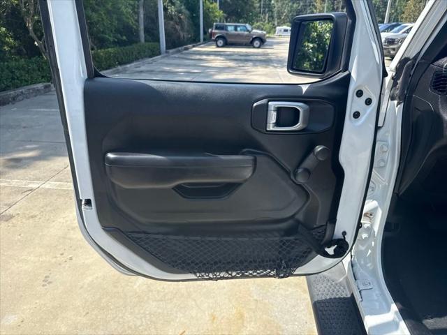 used 2019 Jeep Wrangler Unlimited car, priced at $26,501