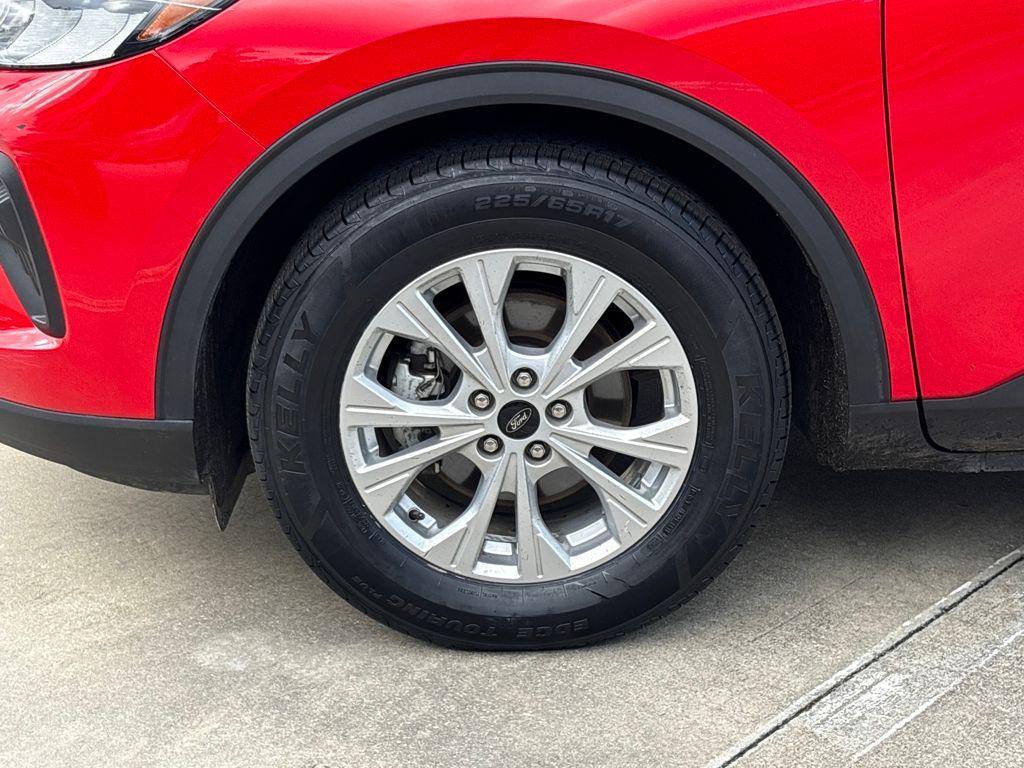 used 2024 Ford Escape car, priced at $22,401