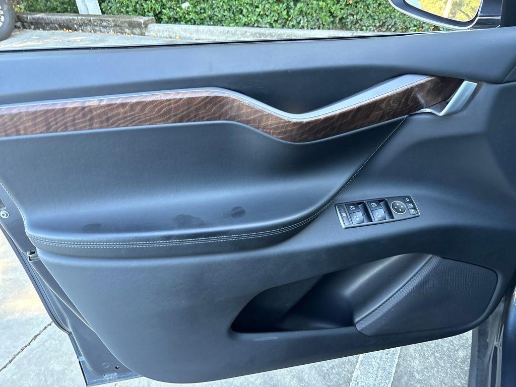 used 2020 Tesla Model X car, priced at $30,301