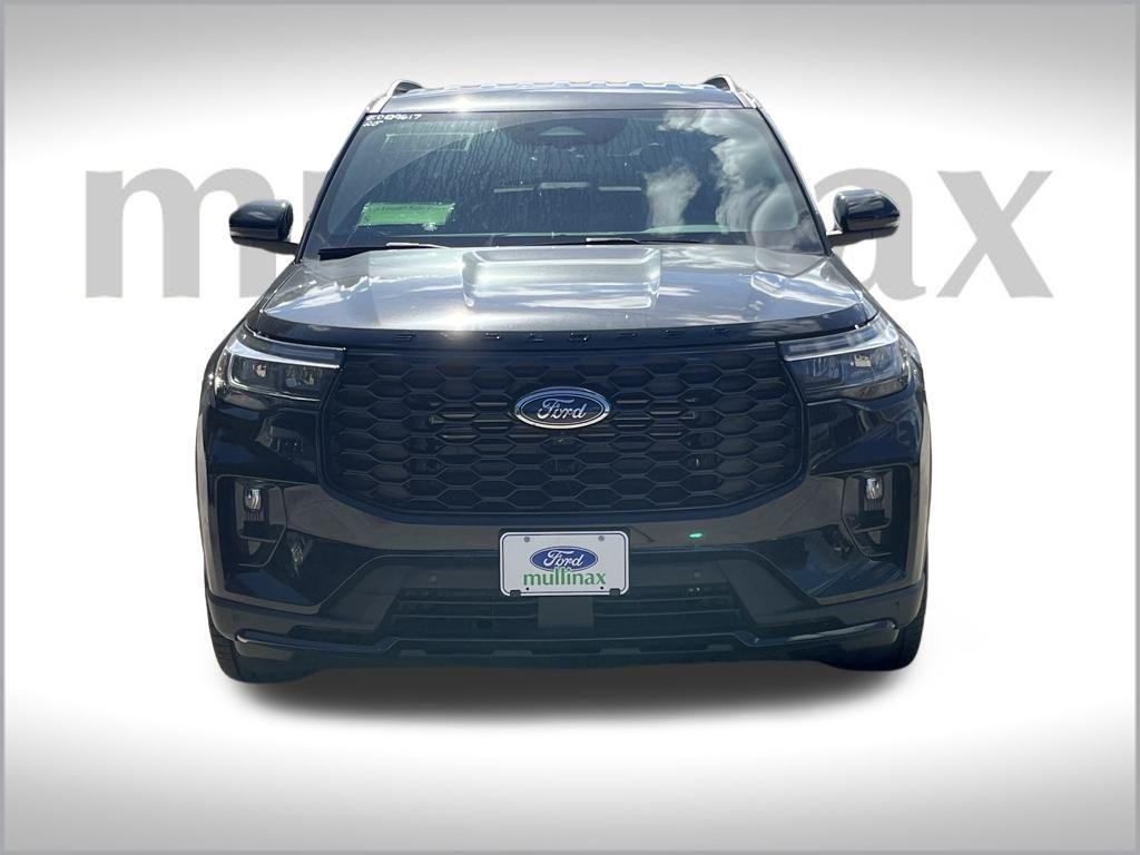new 2025 Ford Explorer car, priced at $44,505
