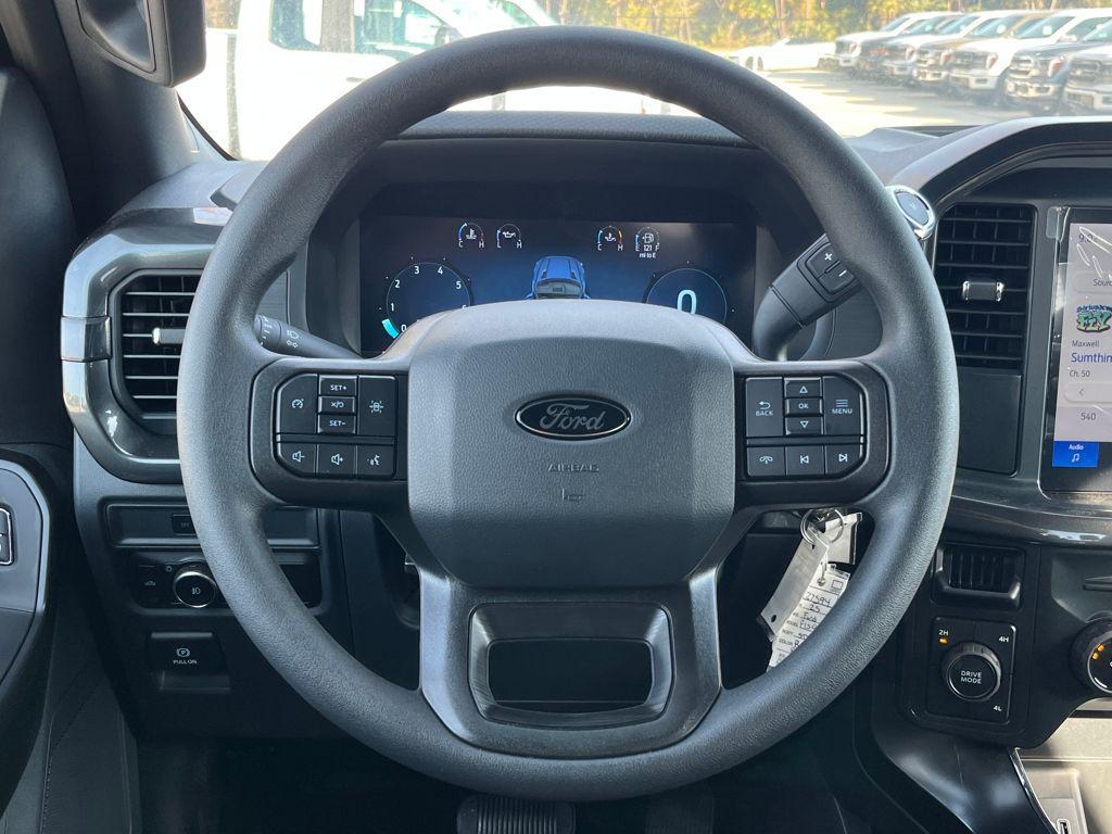 new 2025 Ford F-150 car, priced at $49,412