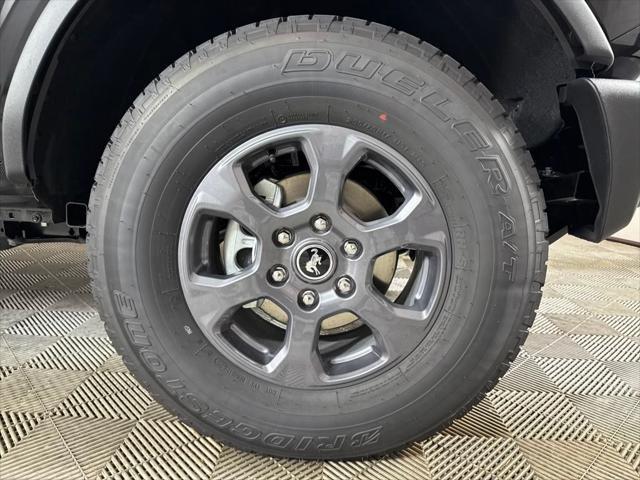 new 2025 Ford Bronco car, priced at $43,296