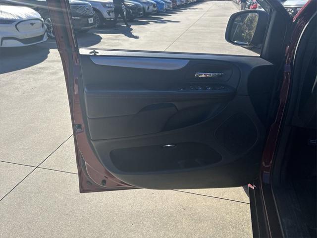 used 2018 Dodge Grand Caravan car, priced at $12,200