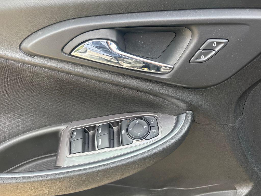 used 2019 Chevrolet Malibu car, priced at $11,000