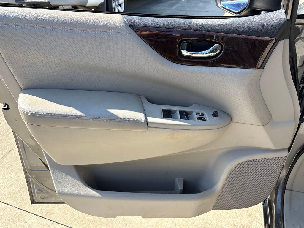 used 2016 Nissan Quest car, priced at $7,500