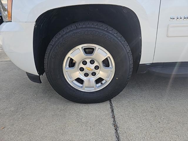 used 2009 Chevrolet Suburban car, priced at $12,200