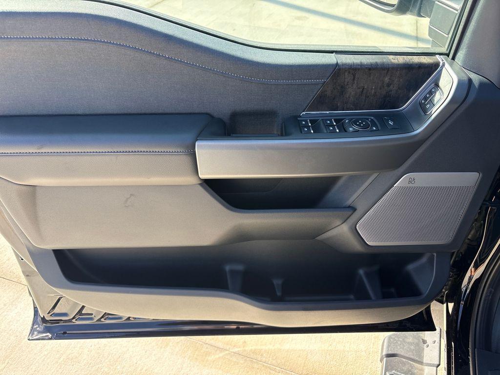 new 2025 Ford F-250 car, priced at $82,718