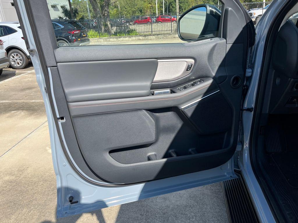 new 2025 Ford Expedition Max car, priced at $71,137