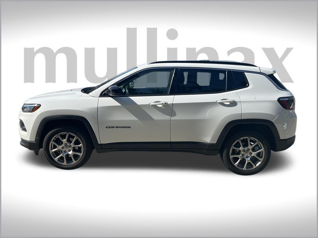 used 2022 Jeep Compass car, priced at $20,500